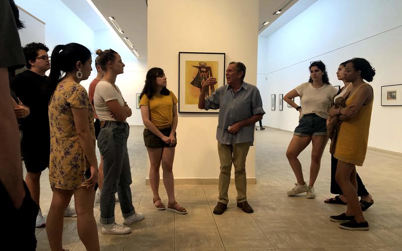 The curator of the Museo de BellasArtes (The Museum of Fine Arts) gives students a special tour. (Photo by Daniel Juarez)
